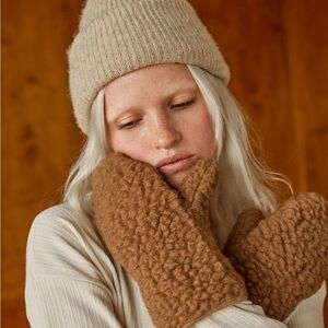 Binibamba wool mittens